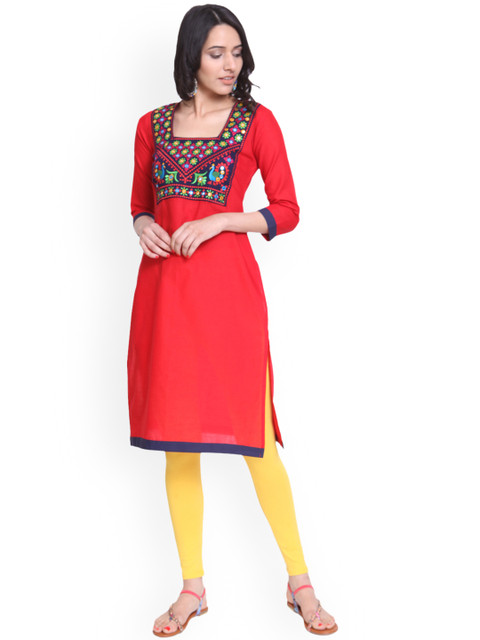 

Saadgi Women Red Solid Straight Kurta