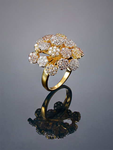 

shaze Women Gold-Plated CZ-Studded Ring