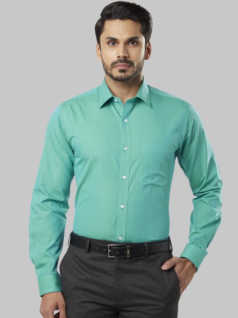 

Raymond Men Green Slim Fit Solid Formal Shirt