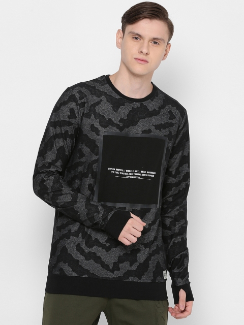 

SKULT by Shahid Kapoor Men Black Printed Round Neck T-shirt