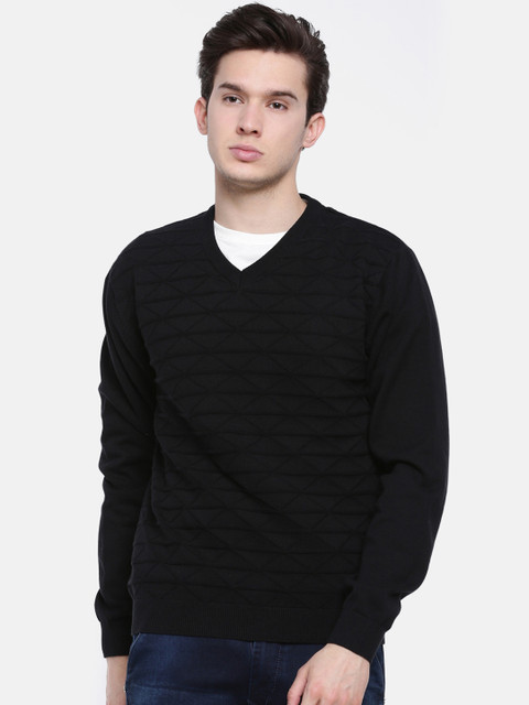 

t-base Men Black Self Design Sweater