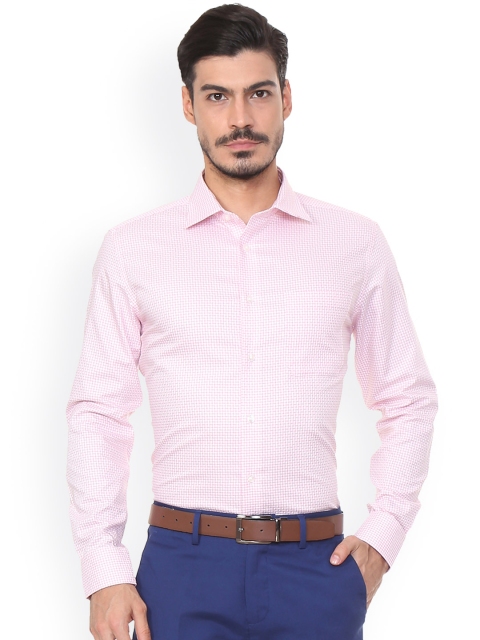 

Louis Philippe Men Pink Regular Fit Checked Formal Shirt