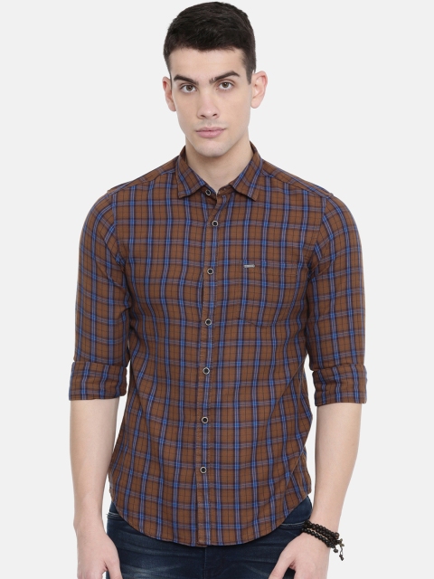 

IMYOUNG Men Brown & Blue Slim Fit Checked Casual Shirt