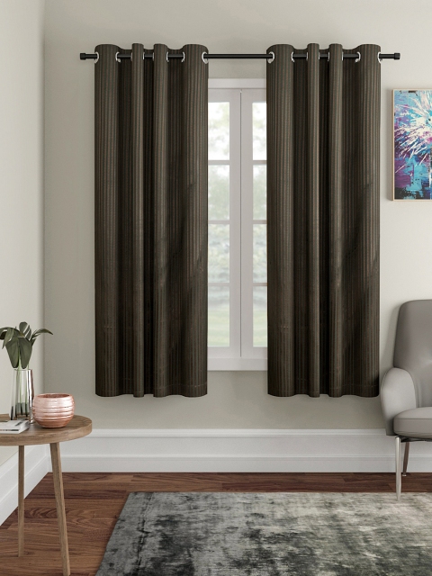 

VRINDA Set of 2 Printed Window Curtains, Green