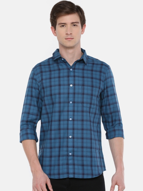 

Chennis Men Teal Blue & Black Slim Fit Checked Casual Shirt