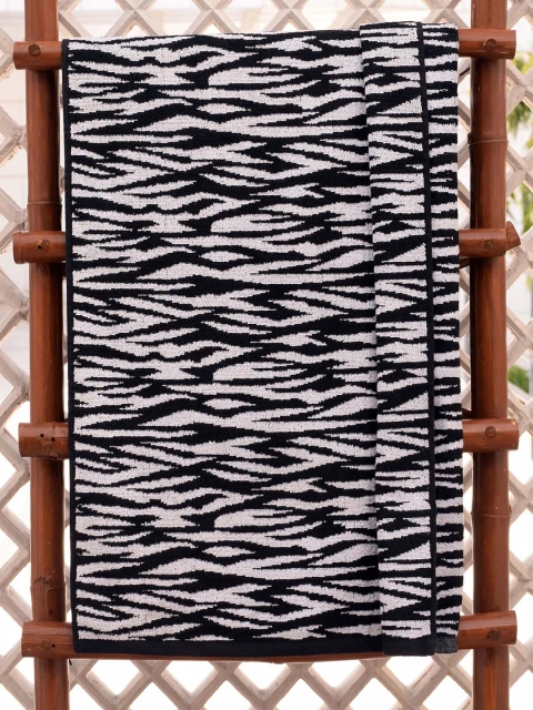 

Avira Home Unisex White & Black Self Design 450 GSM Cotton Bath Towel