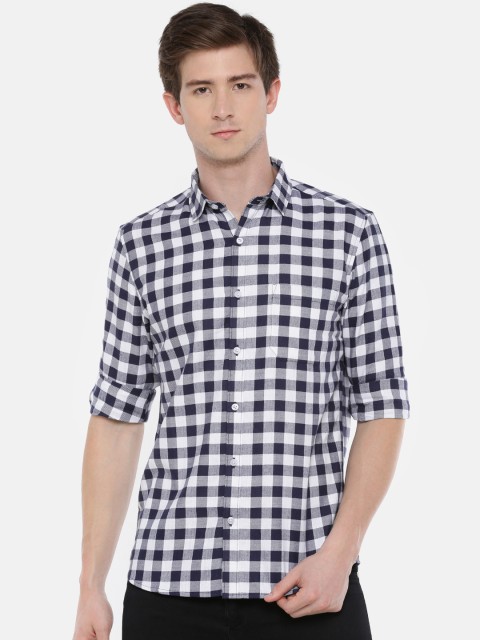 

Chennis Men White & Navy Blue Slim Fit Checked Casual Shirt