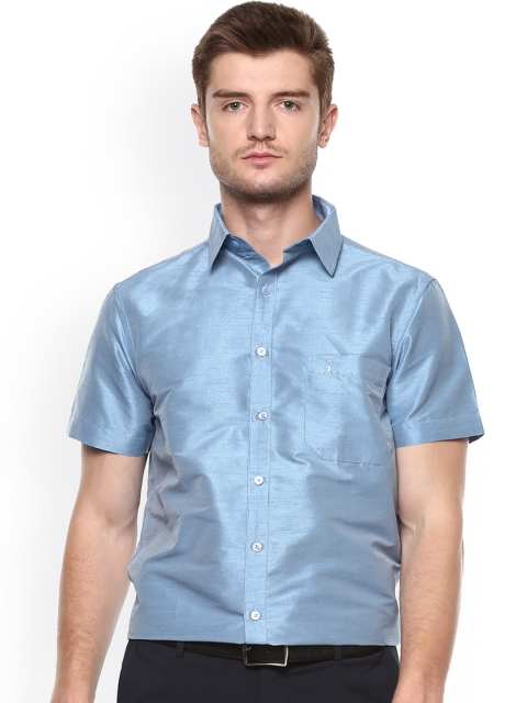 

Khoday Williams Men Blue Regular Fit Solid Party Shirt