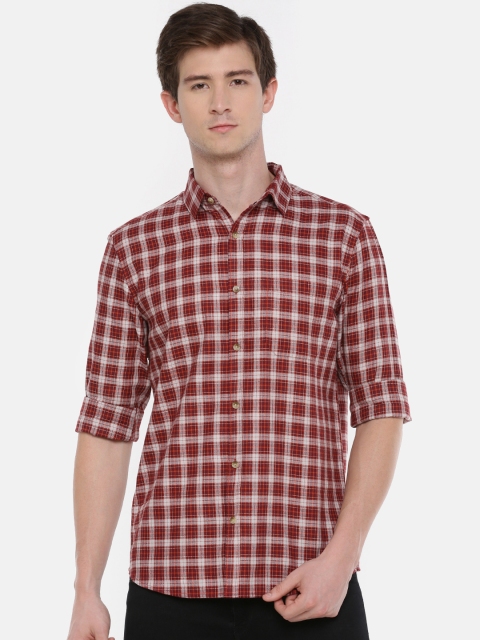 

Chennis Men Red & Off-White Slim Fit Checked Casual Shirt