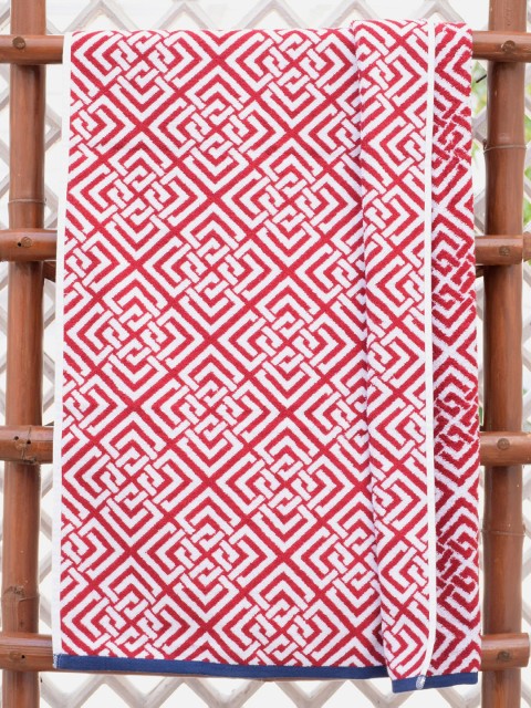 

Avira Home Unisex Red & White Printed 550 GSM Cotton Bath Towel