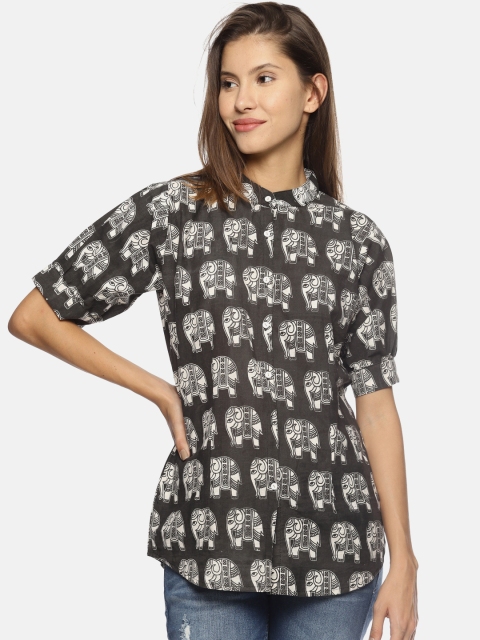 

SAHORA Women Black & White Regular Fit Printed Casual Shirt