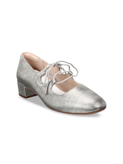 

Clarks Women Silver-Toned Solid Pumps