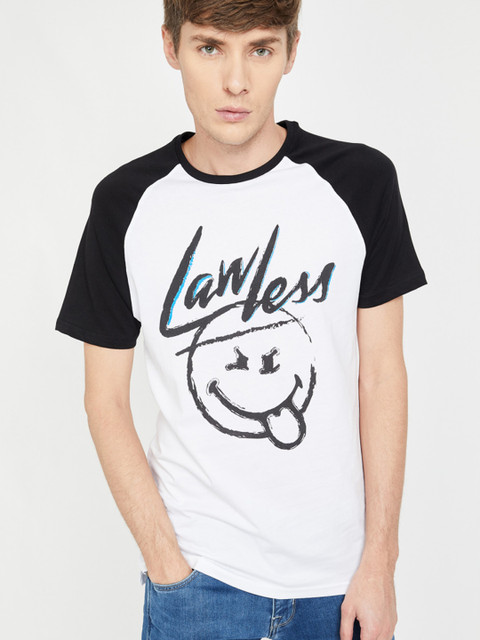 

Smiley World Men White & Black Printed Round Neck T-shirt