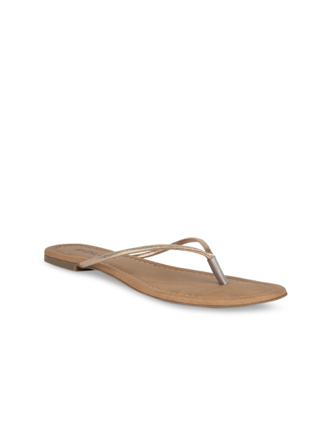 

SOLES Women Gold-Toned Solid Open Toe Flats