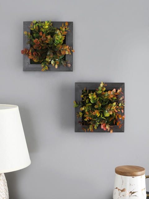 

OddCroft Set Of 2 Brown & Green Eucalyptus Leaf Wall Planters