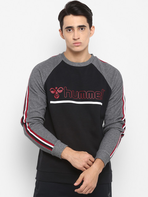 

hummel Men Black & Grey Printed Sweatshirt