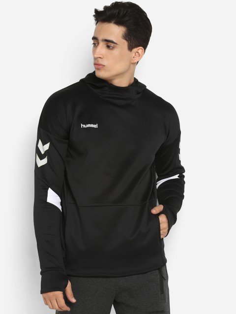 

hummel Men Black Solid Hooded Sweatshirt