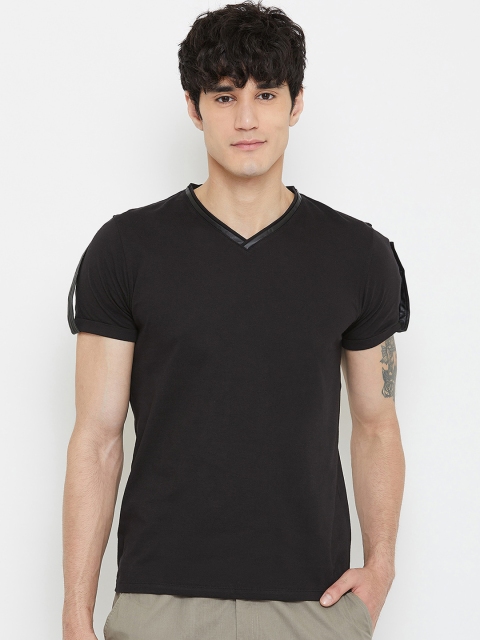 

Wear Your Mind Men Black Solid V-Neck T-shirt