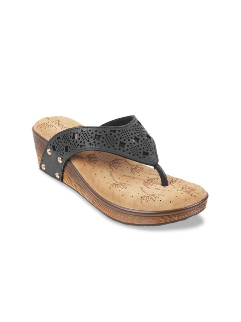

Mochi Women Black Solid Heels