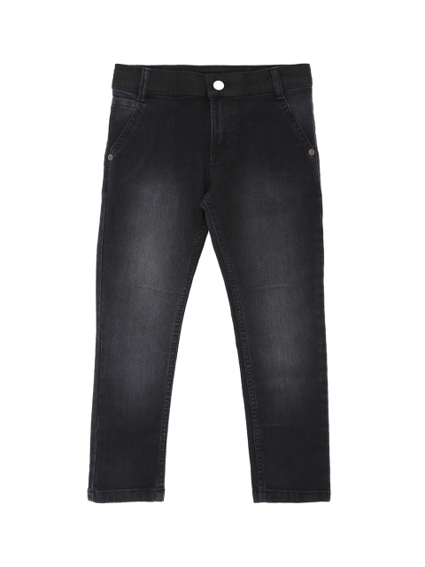 

Pantaloons Junior Boys Black Tapered Fit High-Rise Clean Look Jeans