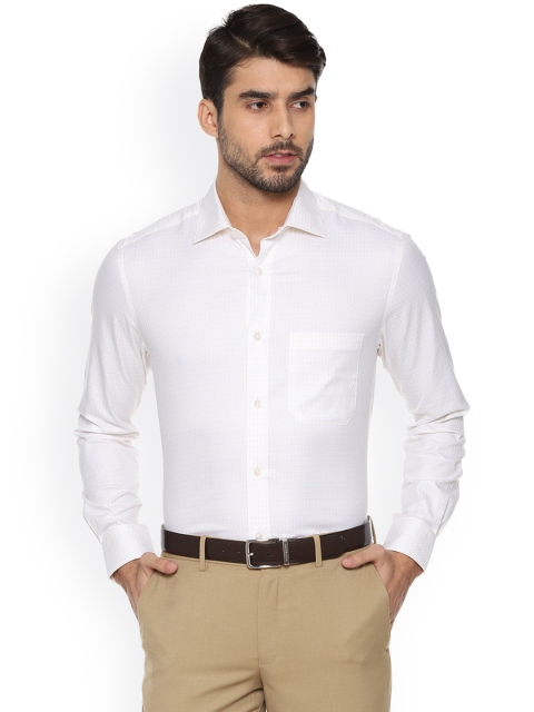 

Louis Philippe Men White Classic Regular Fit Checked Formal Shirt