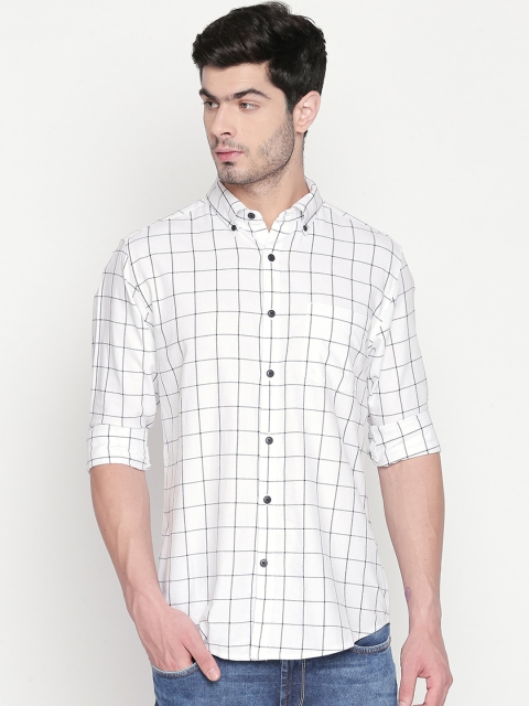 

BYFORD by Pantaloons Men White Slim Fit Checked Casual Shirt