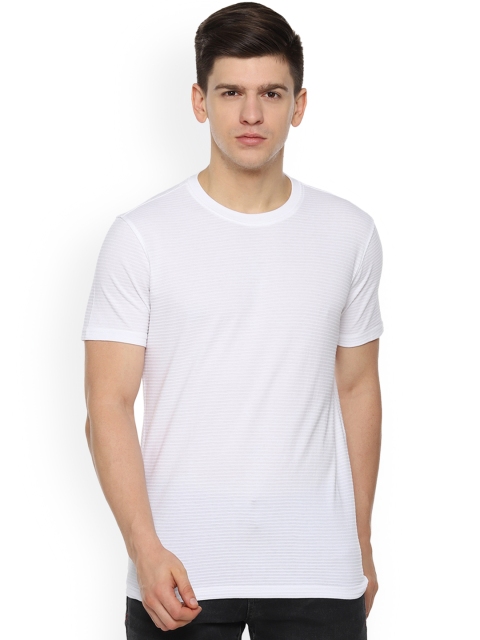

Van Heusen Sport Men White Solid Round Neck T-shirt
