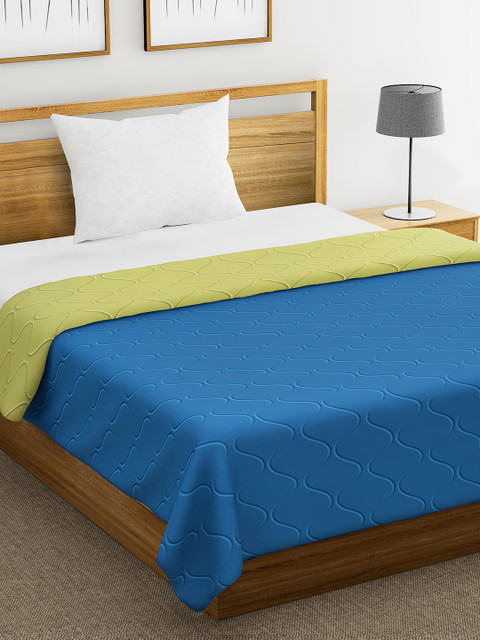 

Divine Casa Blue & Yellow Solid Mild Winter 150 GSM Reversible Single Bed Comforter