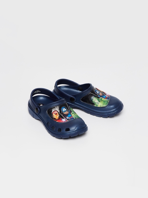 

Fame Forever by Lifestyle Boys Navy Blue Printed Clogs