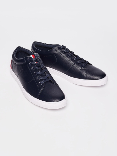 

Forca by Lifestyle Men Navy Blue Solid Sneakers