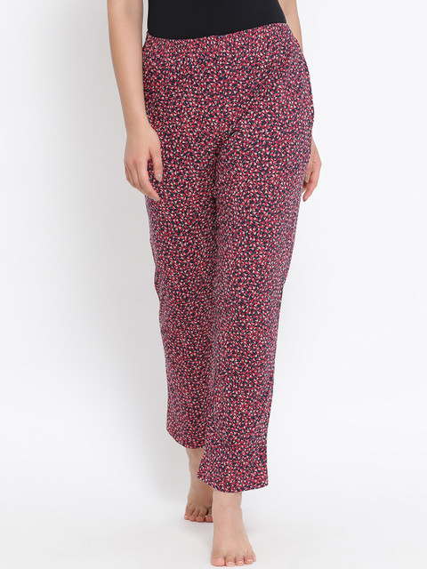 

Clovia Women Pink Printed Pyjamas