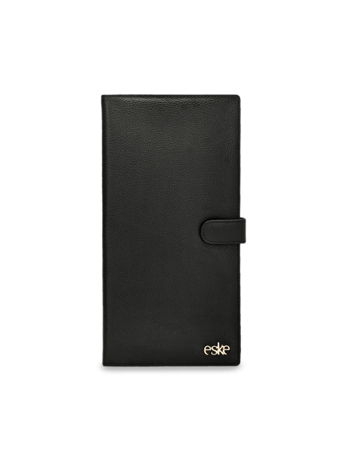 

Eske Unisex Black Passport Holder