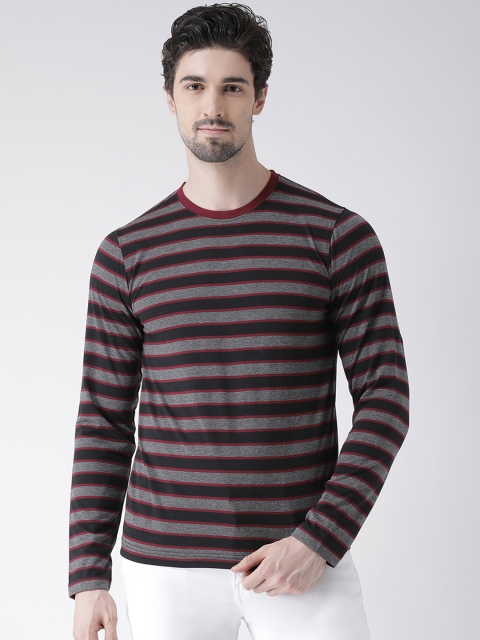 

Club York Men Maroon Striped Round Neck T-shirt