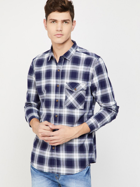 

Forca by Lifestyle Men Blue & White Slim Fit Checked Casual Shirt