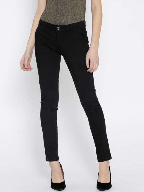 

Xpose Women Black Slim Fit Mid-Rise Clean Look Stretchable Jeans