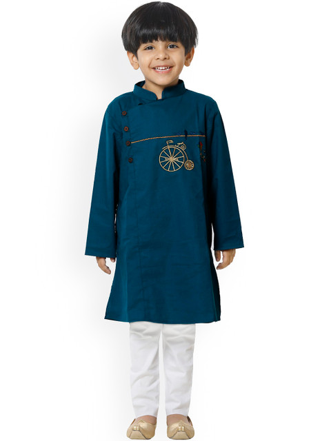 

LilPicks Boys Teal Green & White Embroidered Kurta with Pyjamas