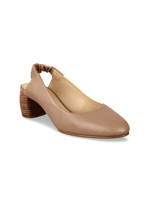 

Clarks Women Cream-Coloured Solid Leather Mules