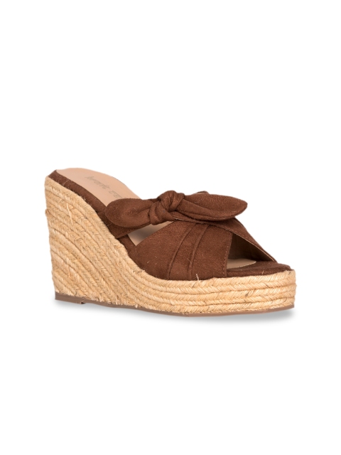 

Kraft Cellar Women Tan Solid Peep Toes