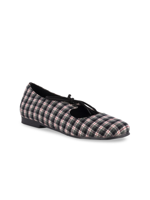 

Kraft Cellar Women Black Printed Ballerinas