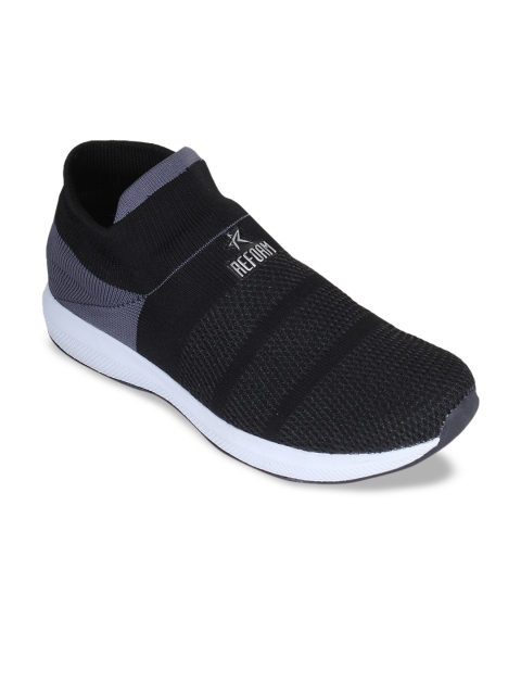 

REFOAM Men Grey & Black Mesh Running Shoes