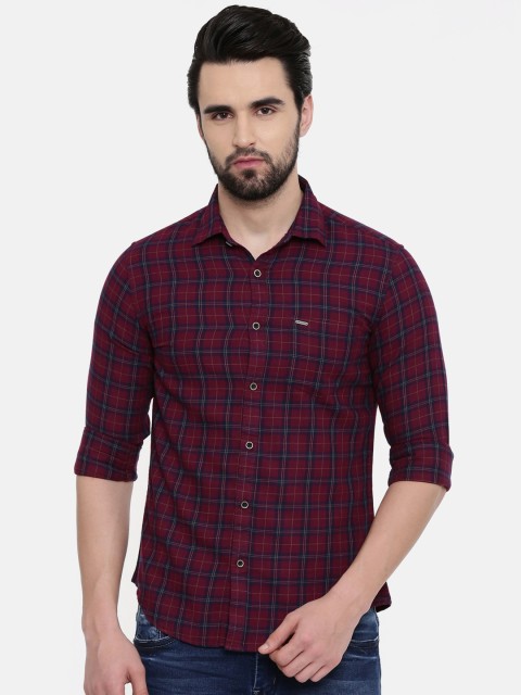 

IMYOUNG Men Maroon & Navy Blue Slim Fit Checked Casual Shirt