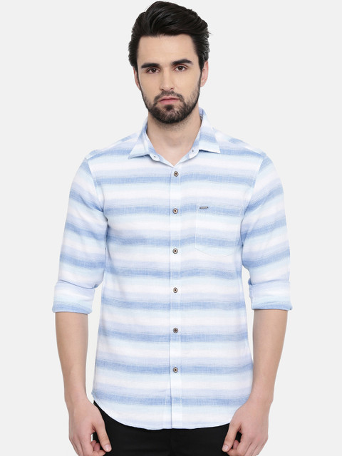 

IMYOUNG Men White & Blue Slim Fit Striped Casual Shirt