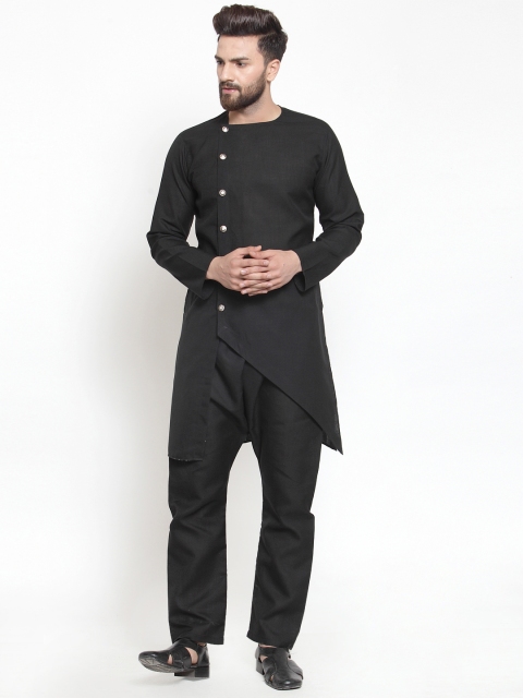

TREEMODA Men Black Solid Kurta with Pyjamas