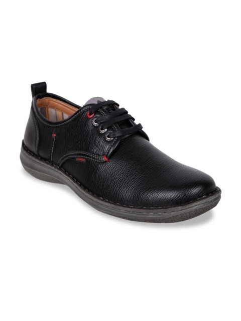 

Duke Men Black Derbys