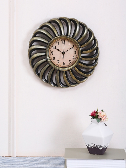 

OPALEENA Brown Round Solid Analogue Wall Clock
