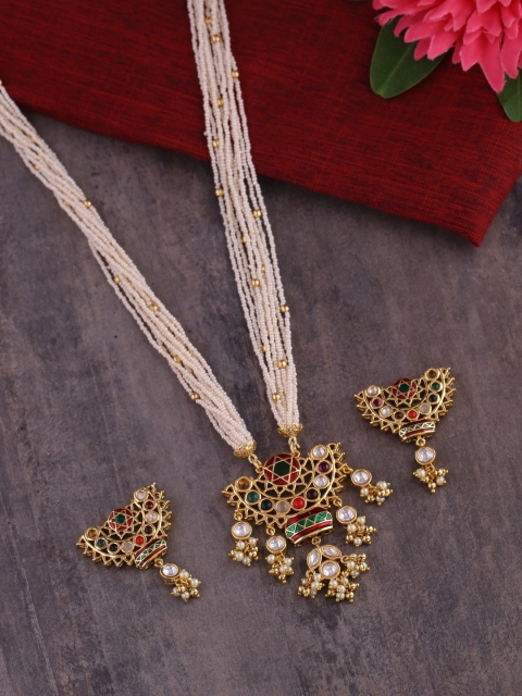 

Studio Voylla Women Gold-Toned & White Jewellery Set