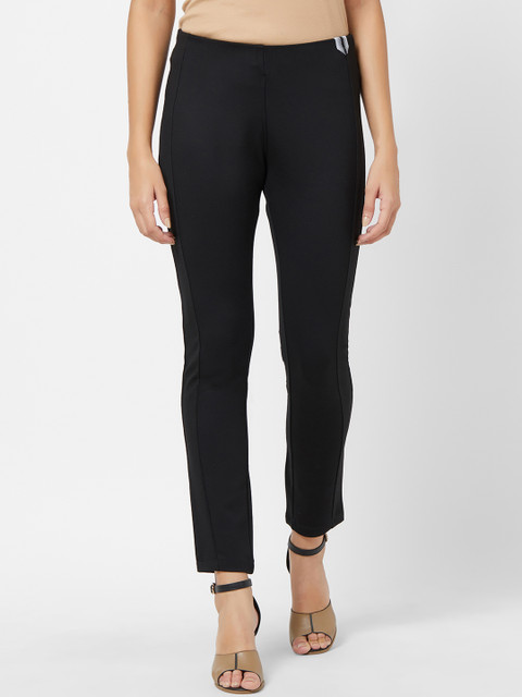 

Soie Women Black Slim Fit Solid Regular Trousers