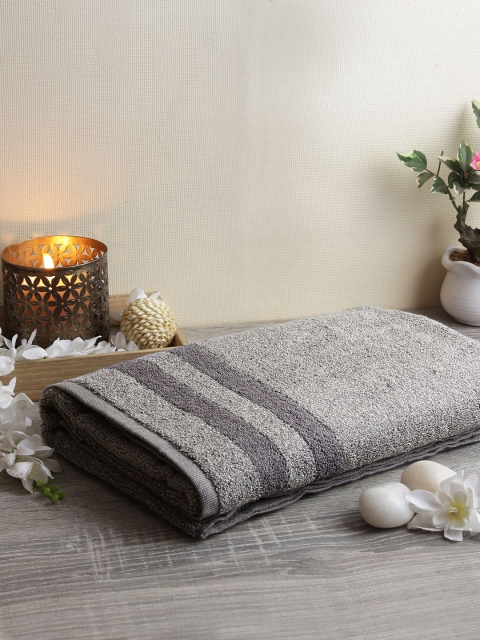 

Softweave Men Grey Solid 480 GSM Bath Towel