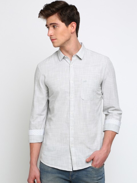 

Crocodile Men Green Slim Fit Solid Casual Shirt