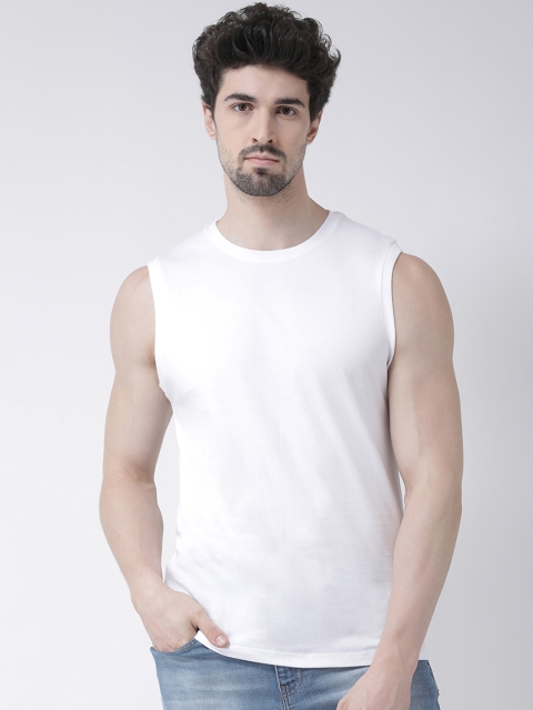 

Friskers Men White Solid Round Neck Slim Fit T-shirt